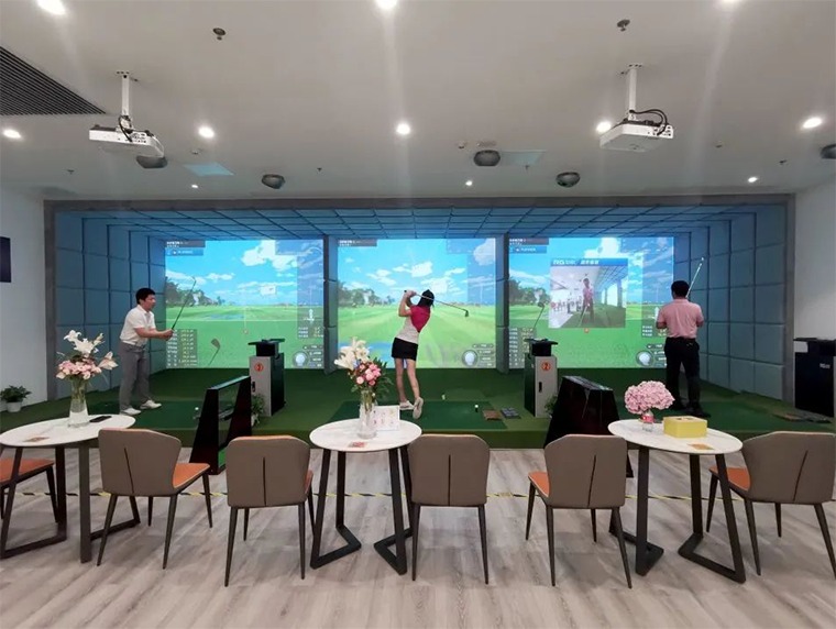 用“童心”發(fā)展高爾夫事業(yè)，高凌體育打造南山商業(yè)區(qū)700㎡運(yùn)動空間